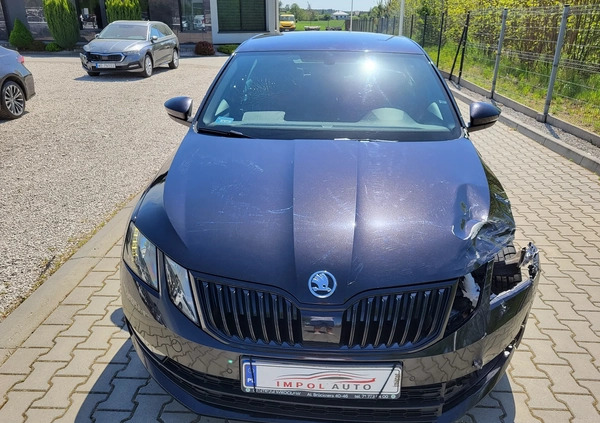 Skoda Octavia cena 49500 przebieg: 68000, rok produkcji 2019 z Człuchów małe 529